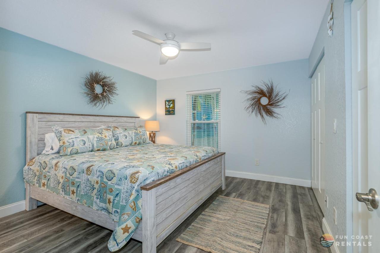 Dog Friendly Home Wprivate Fenced Yard, Garage & Fire Pit Steps To The Beach! New Smyrna Beach Esterno foto