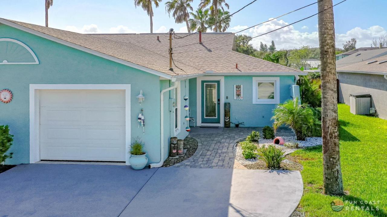 Dog Friendly Home Wprivate Fenced Yard, Garage & Fire Pit Steps To The Beach! New Smyrna Beach Esterno foto